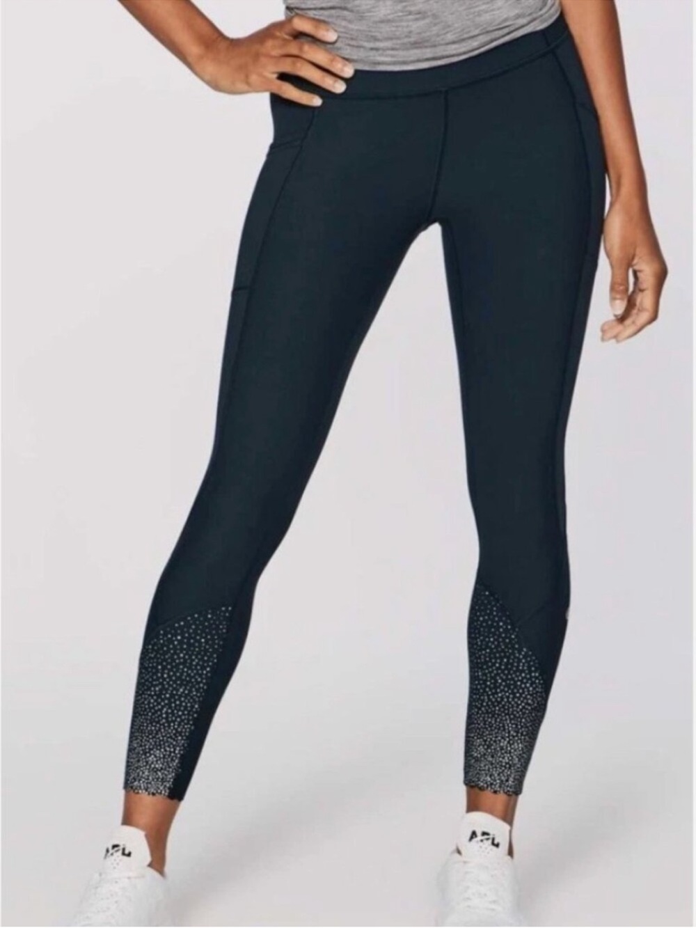 lululemon athletica tight stuff tight II scalloped nocturnal teal SZ 2